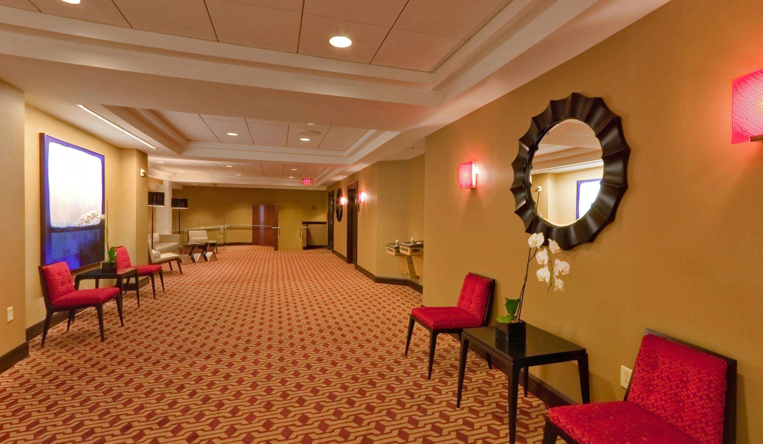 Doubletree By Hilton Hotel & Suites Pittsburgh Downtown Interior foto